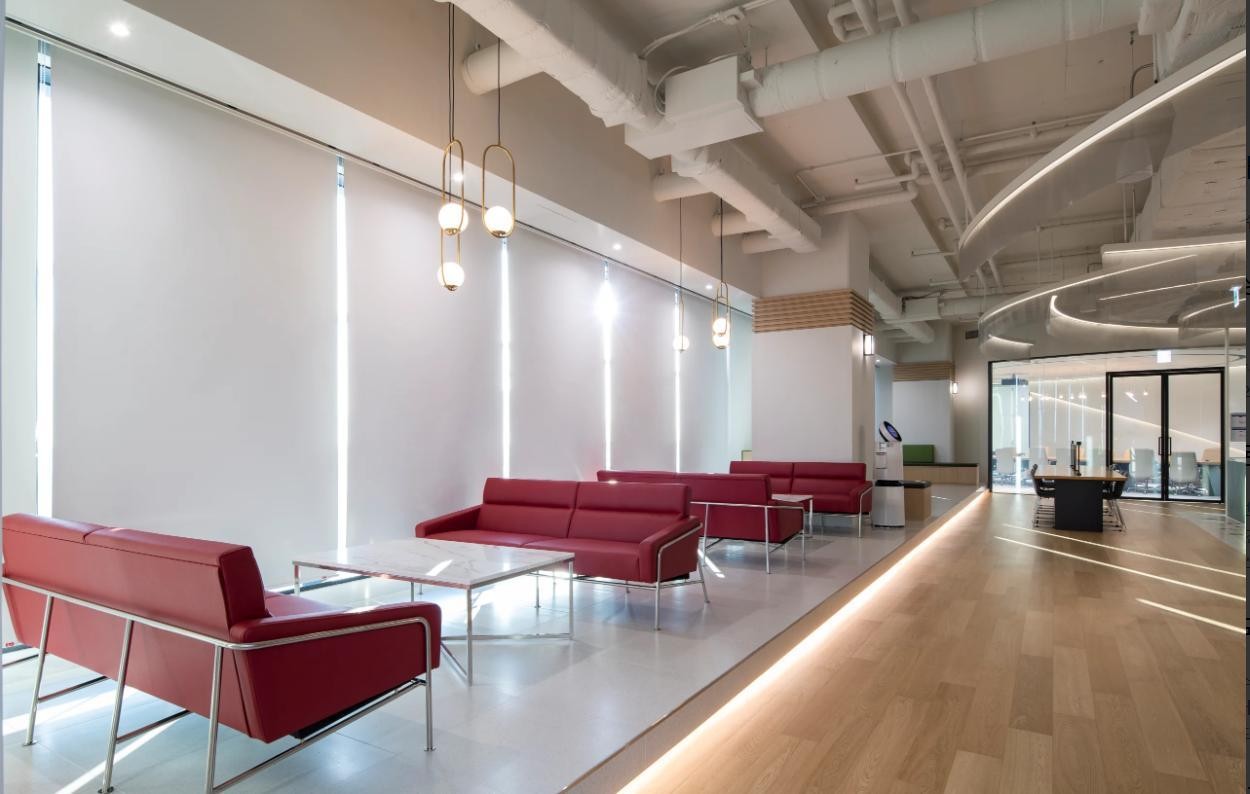 Cheongdam Language Institute interior view